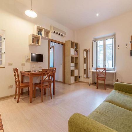Coronari Central Apartment Roma Esterno foto